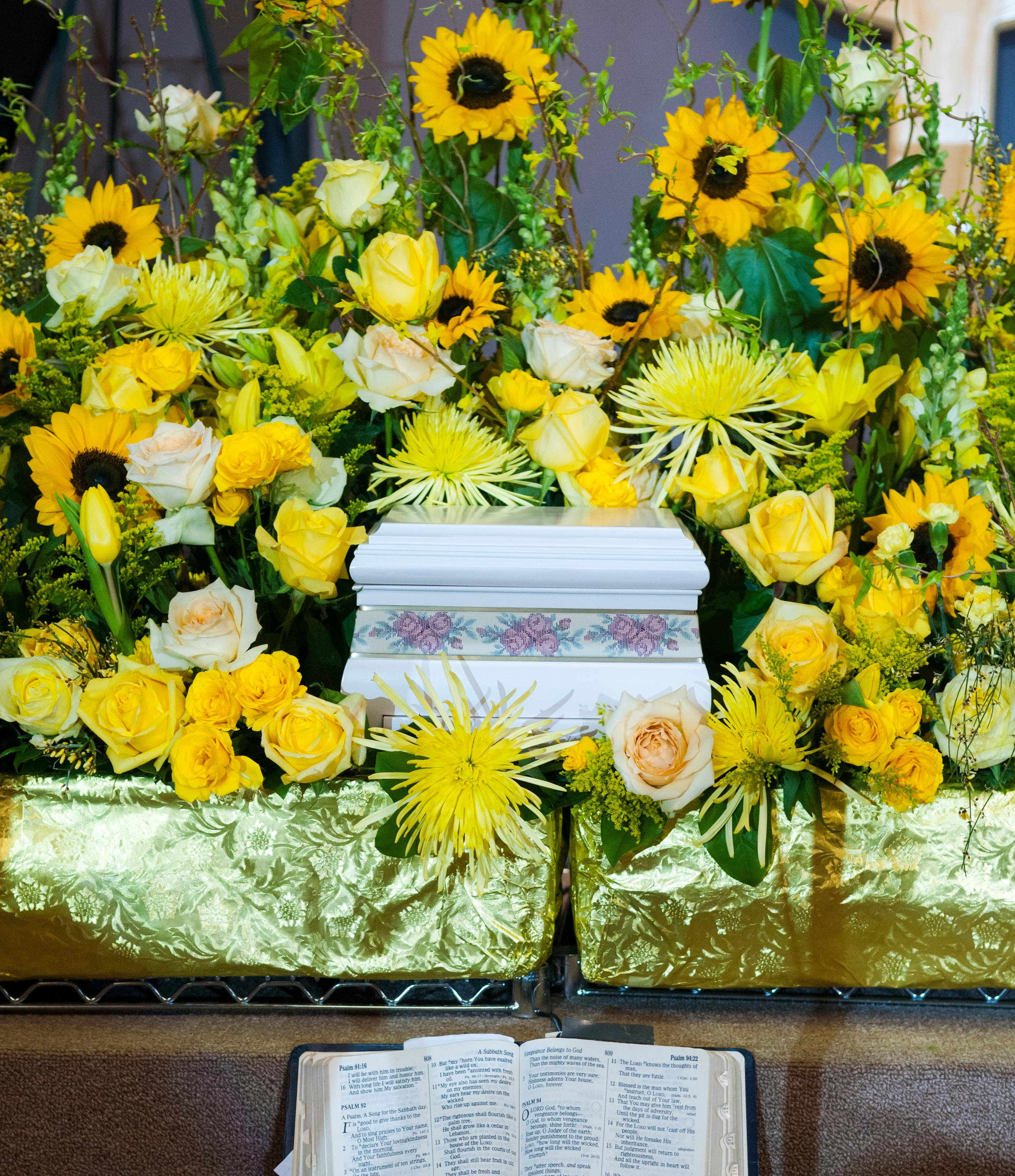 personalized cremation